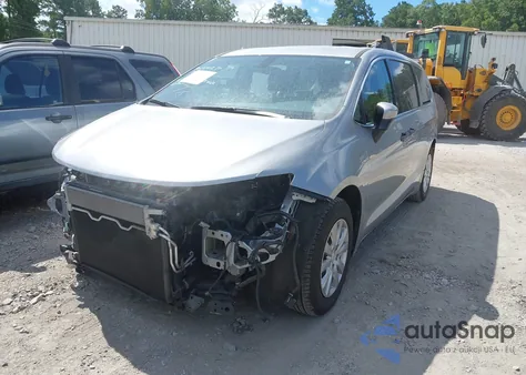 2020 Chrysler Voyager L from USA, damaged, VIN 2C4RC1AG3LR111488